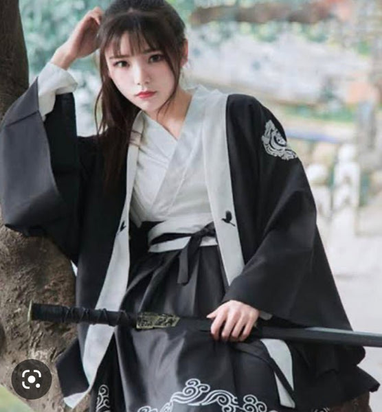 La veste kimono Japonaise, un look tendance !