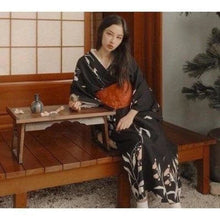 Laden Sie das Bild in den Galerie-Viewer, Kimono Mia Kimono Femme Kimono Japonais 

