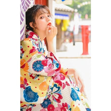 Laden Sie das Bild in den Galerie-Viewer, Yukata Femme Flower - Kimono Japonais
